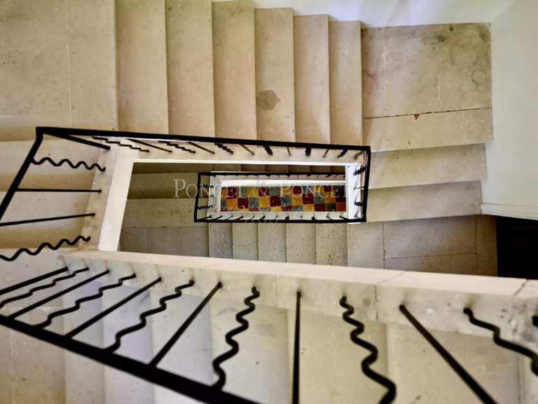 Château Suze-la-Rousse - 9 chambres - 733m²