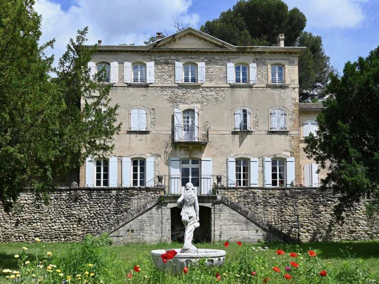 Château Suze-la-Rousse - 6 chambres - 733m²