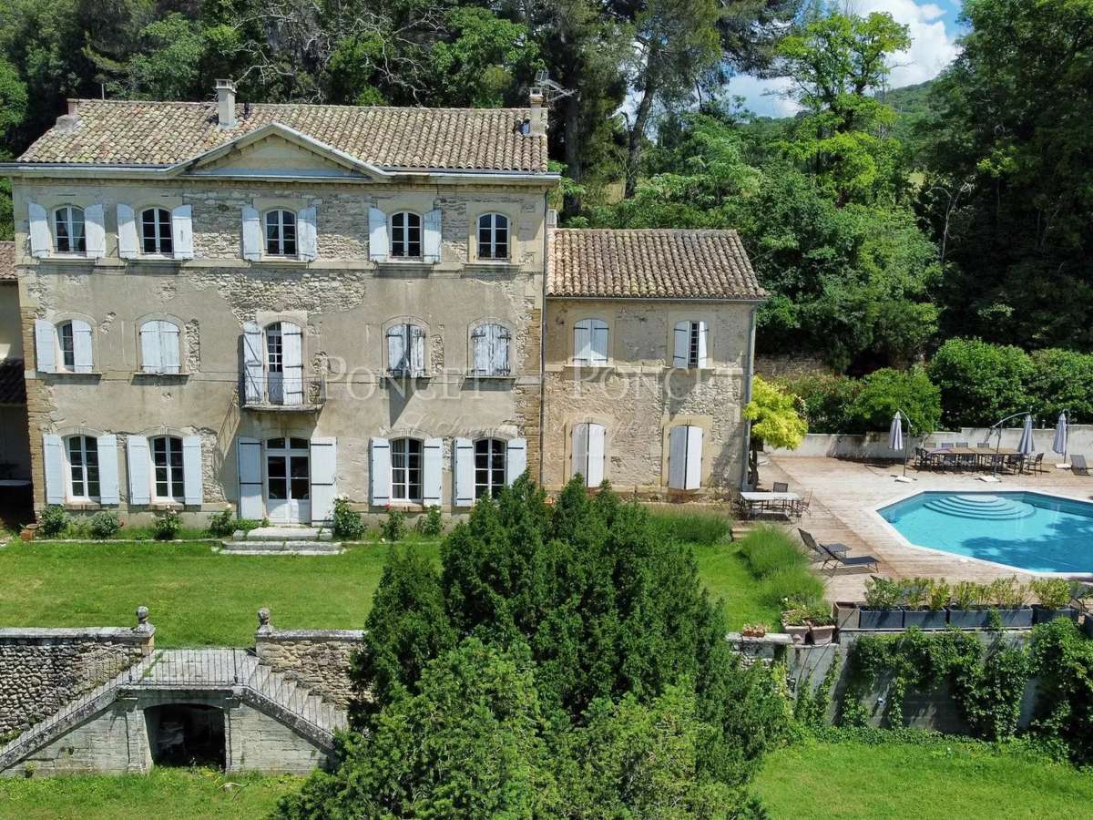 Château Suze-la-Rousse