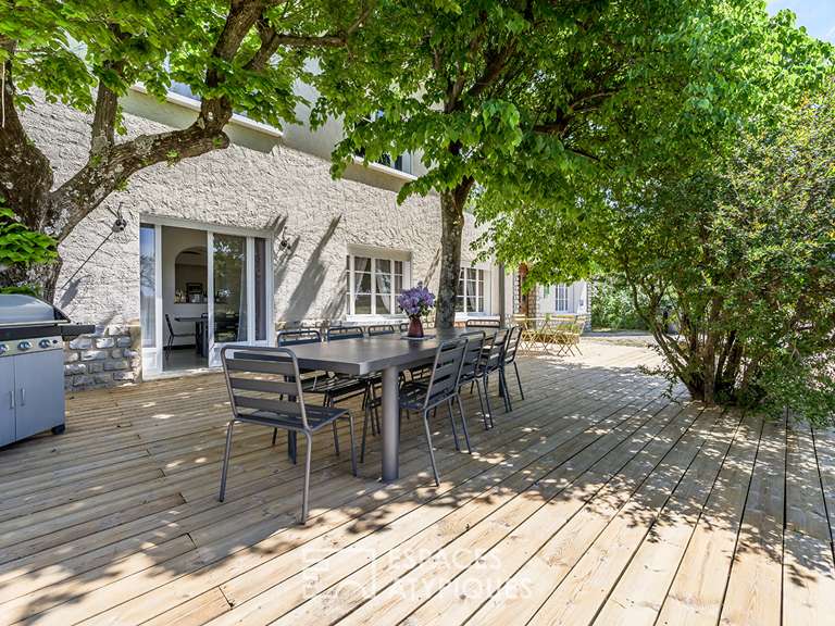 Maison Suze-la-Rousse - 11 chambres - 1000m²