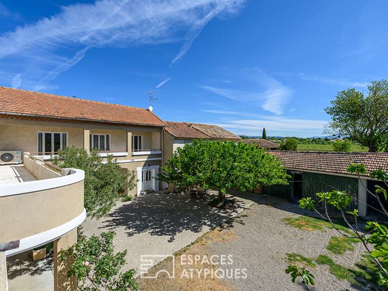 Maison Suze-la-Rousse - 11 chambres - 1000m²