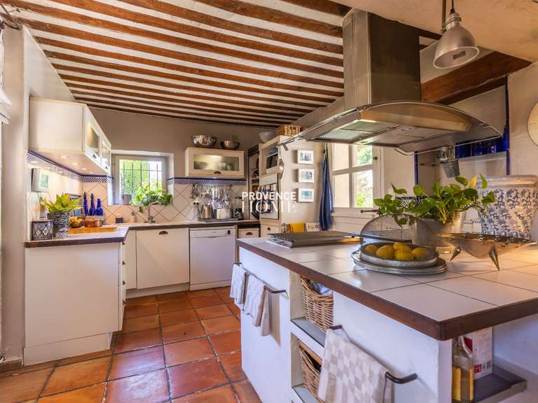 House Taillades - 3 bedrooms - 165m²