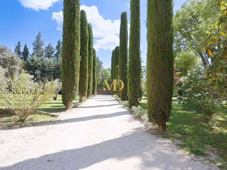 Maison Taillades - 13 chambres - 500m²