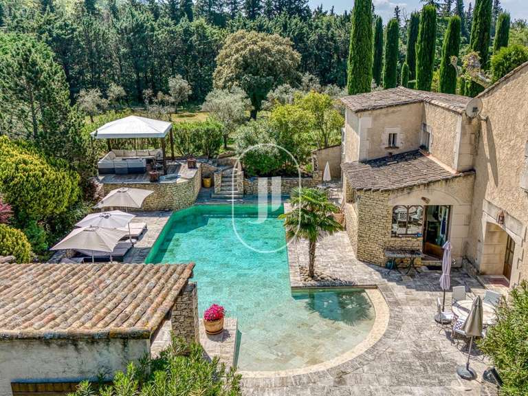 Maison Taillades - 7 chambres - 367m²