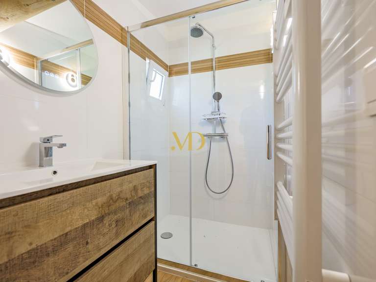 Maison Taillades - 13 chambres - 500m²