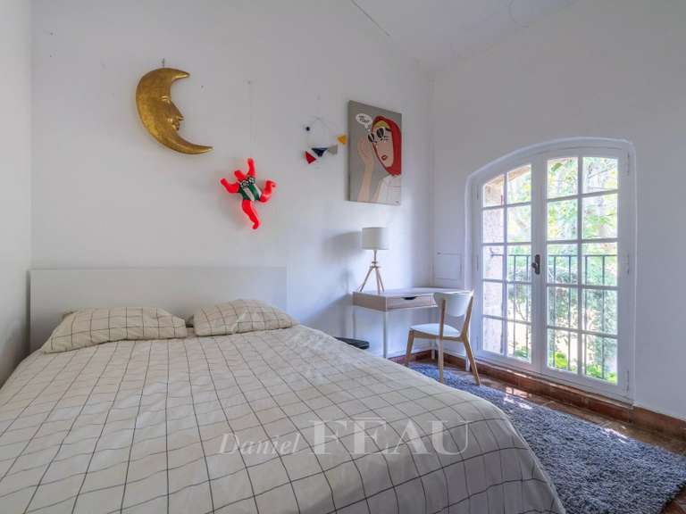 Maison Taillades - 8 chambres - 400m²