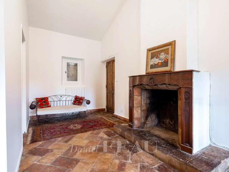 Maison Taillades - 8 chambres - 400m²