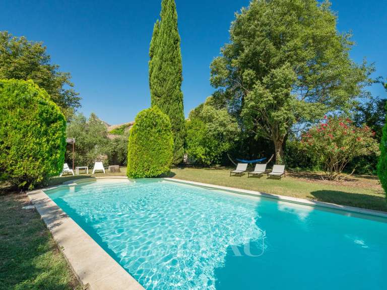 Maison Taillades - 8 chambres - 400m²