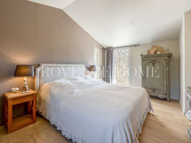 Maison Taillades - 3 chambres - 123m²