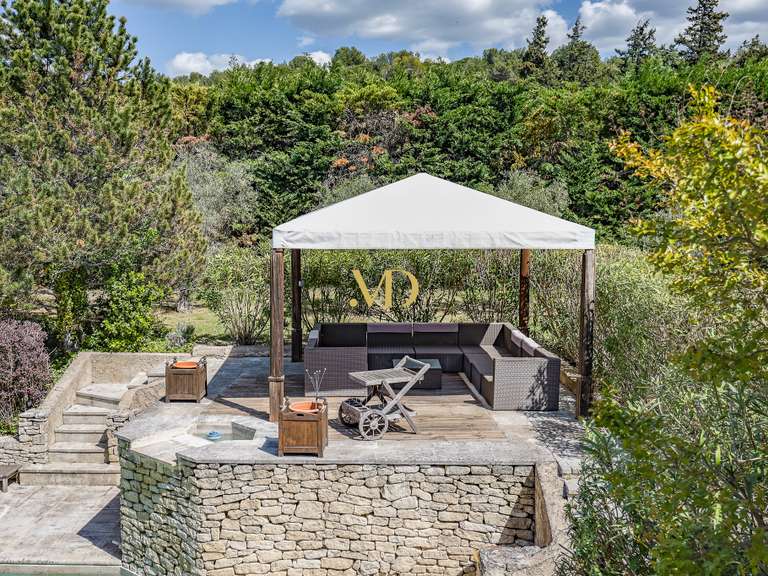 House Taillades - 13 bedrooms - 500m²