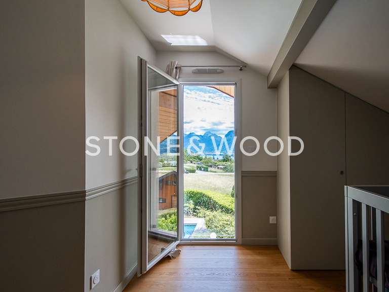 House Talloires - 4 bedrooms - 235m²