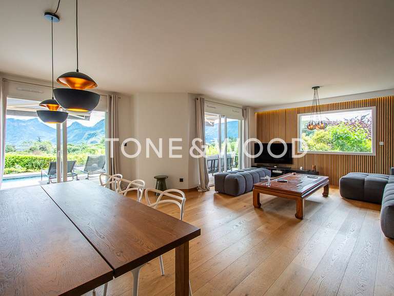 House Talloires - 4 bedrooms - 235m²