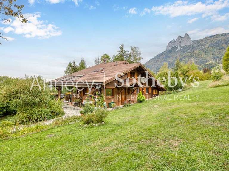 Chalet Talloires-Montmin - 5 chambres - 296m²