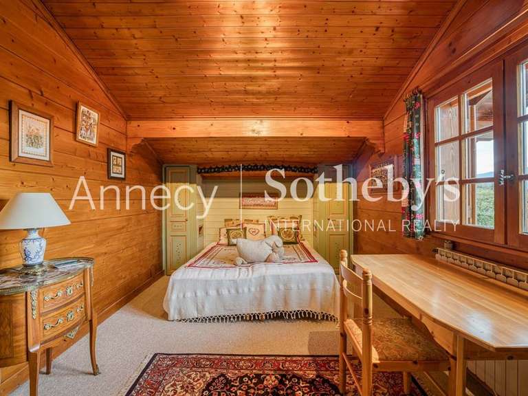 Chalet Talloires-Montmin - 5 chambres - 296m²