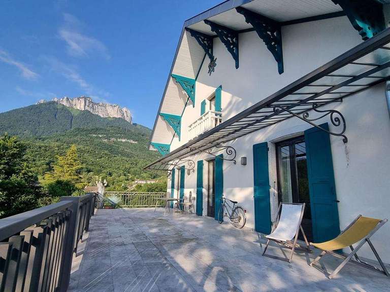 Maison Talloires-Montmin - 7 chambres