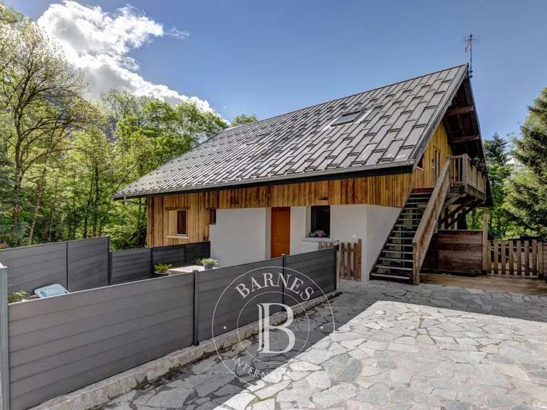 Maison Talloires-Montmin - 6 chambres - 275m²