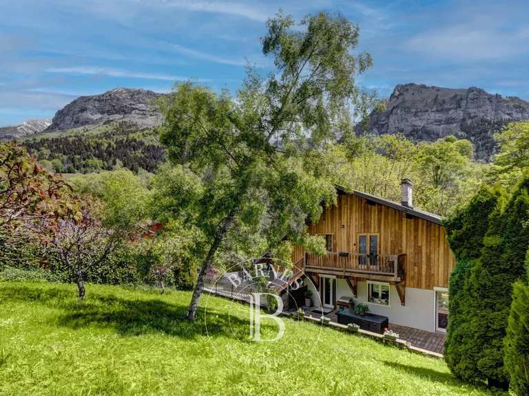 Maison Talloires-Montmin - 6 chambres - 275m²