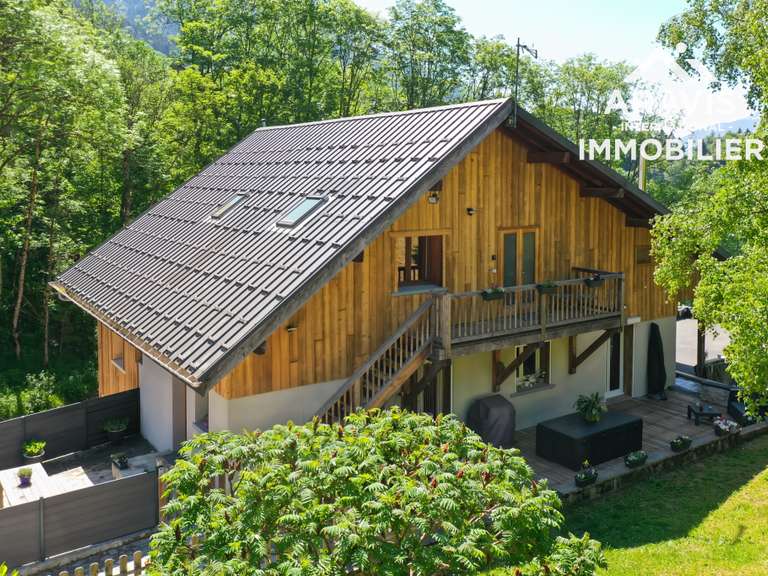 Maison Talloires-Montmin - 6 chambres - 261m²