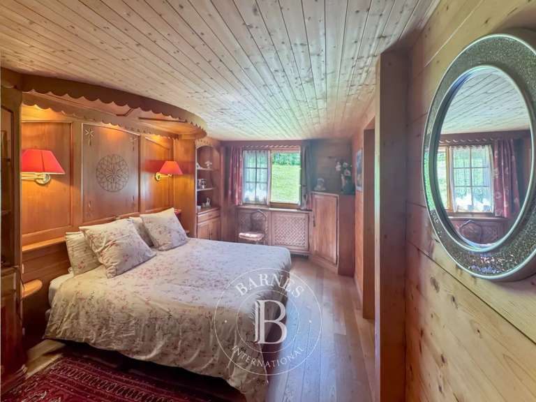 Maison Talloires-Montmin - 5 chambres - 374m²