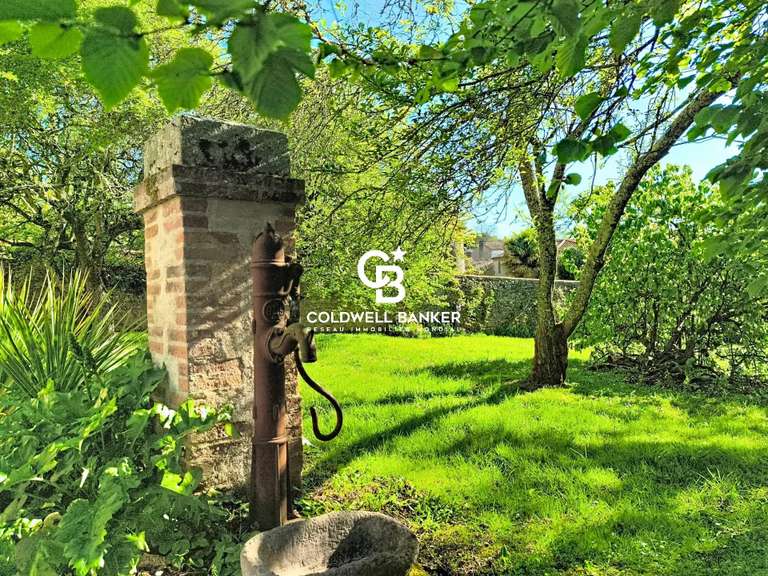 Château Talmont-Saint-Hilaire - 12 chambres - 700m²