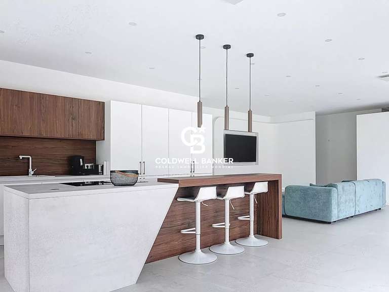 Maison Talmont-Saint-Hilaire - 4 chambres - 156m²