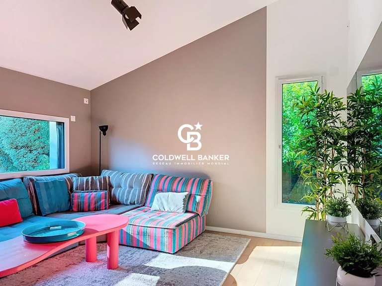 Maison Talmont-Saint-Hilaire - 4 chambres - 189m²