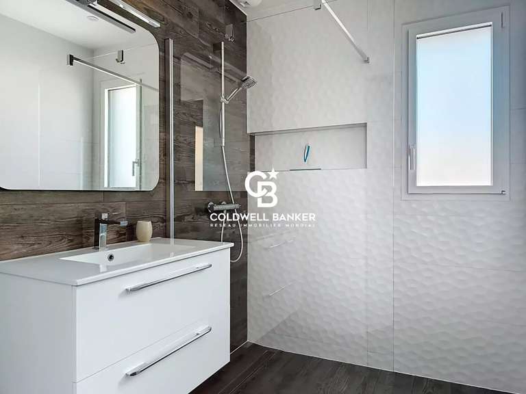 Maison Talmont-Saint-Hilaire - 3 chambres - 132m²