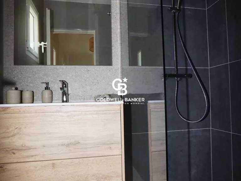 Maison Talmont-Saint-Hilaire - 4 chambres - 211m²