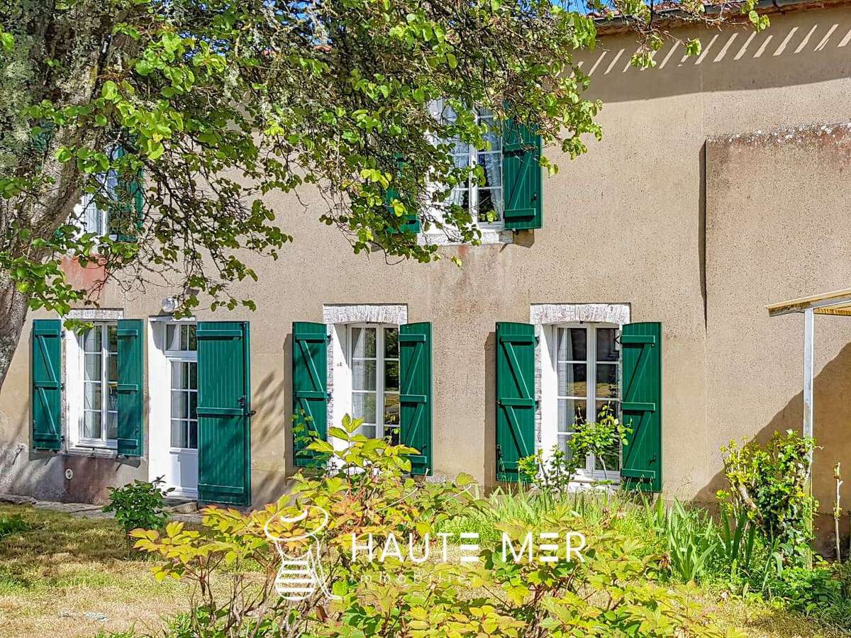 House Talmont-Saint-Hilaire