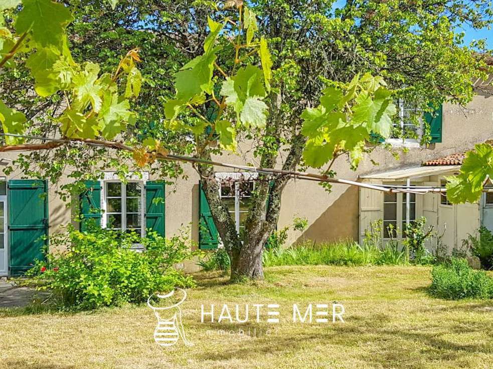 House Talmont-Saint-Hilaire