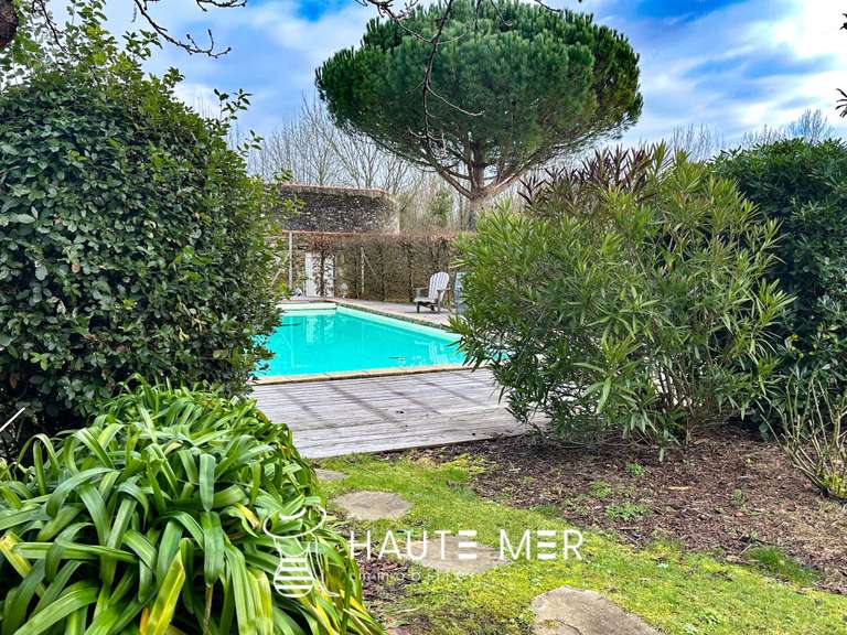 House Talmont-Saint-Hilaire - 7 bedrooms