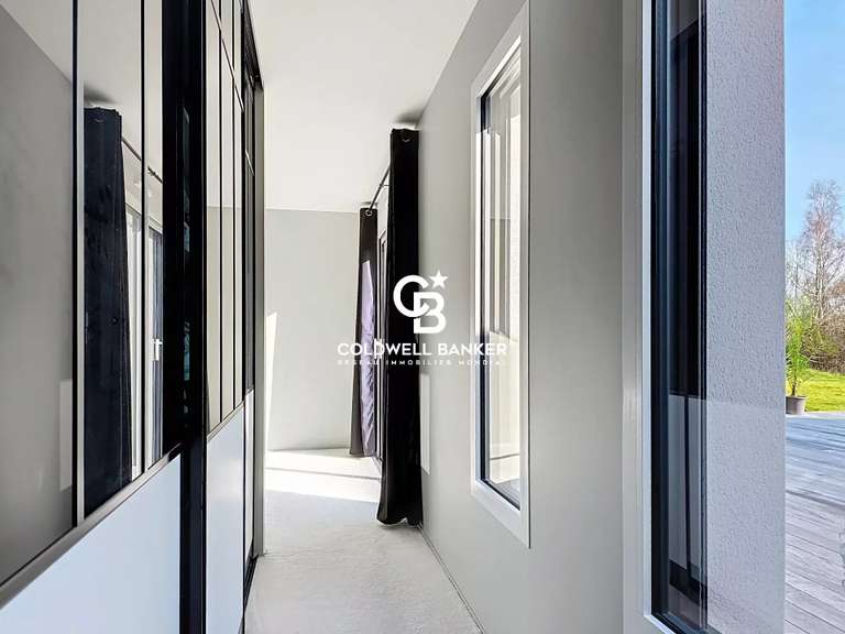 Maison Talmont-Saint-Hilaire - 3 chambres - 245m²