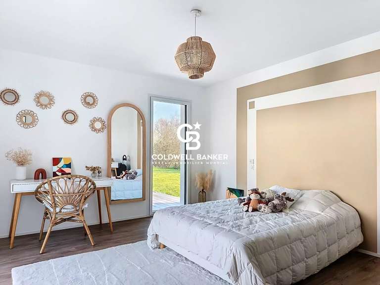 Maison Talmont-Saint-Hilaire - 3 chambres - 245m²