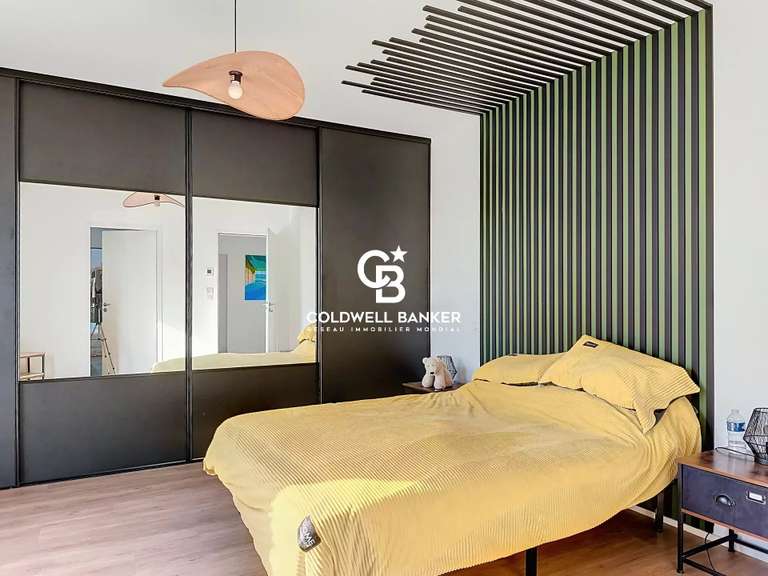 Maison Talmont-Saint-Hilaire - 3 chambres - 245m²