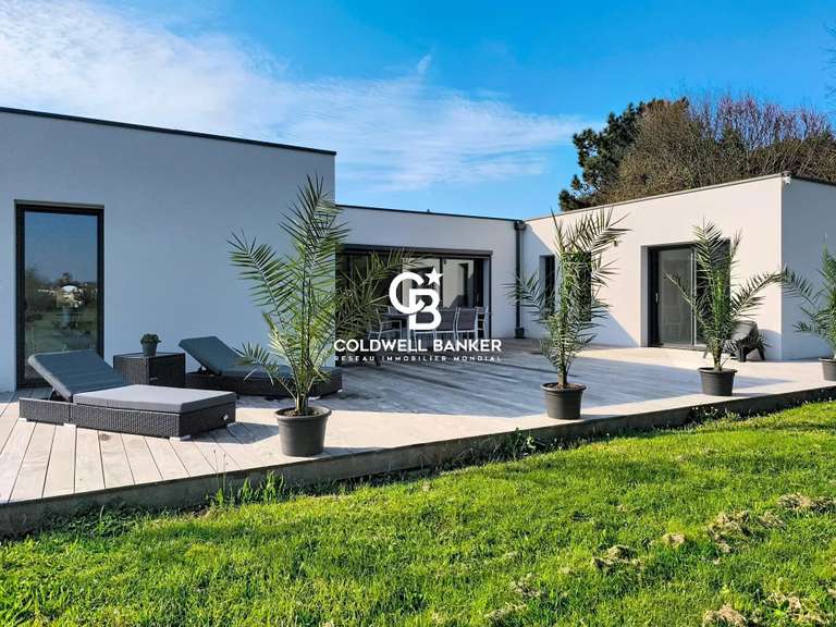 Maison Talmont-Saint-Hilaire - 3 chambres - 245m²