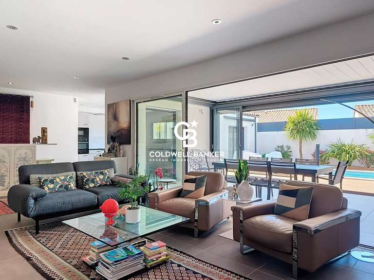 Maison Talmont-Saint-Hilaire - 5 chambres - 148m²