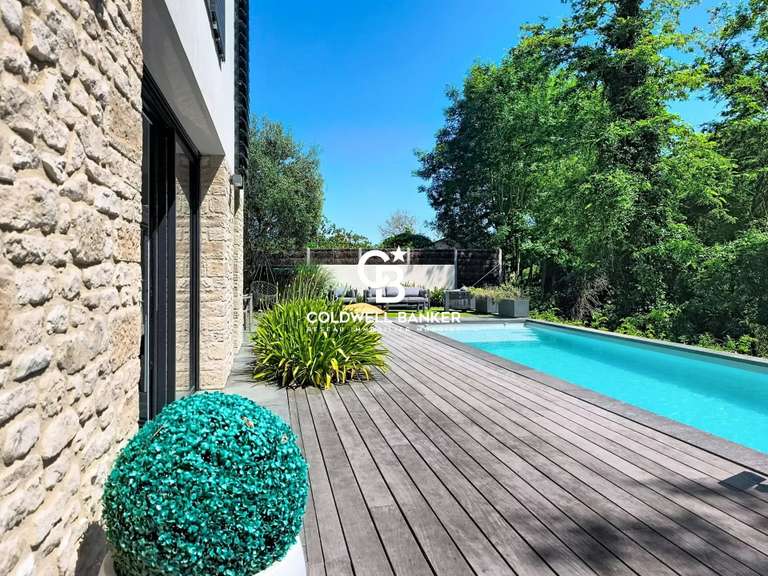Maison Talmont-Saint-Hilaire - 4 chambres - 189m²