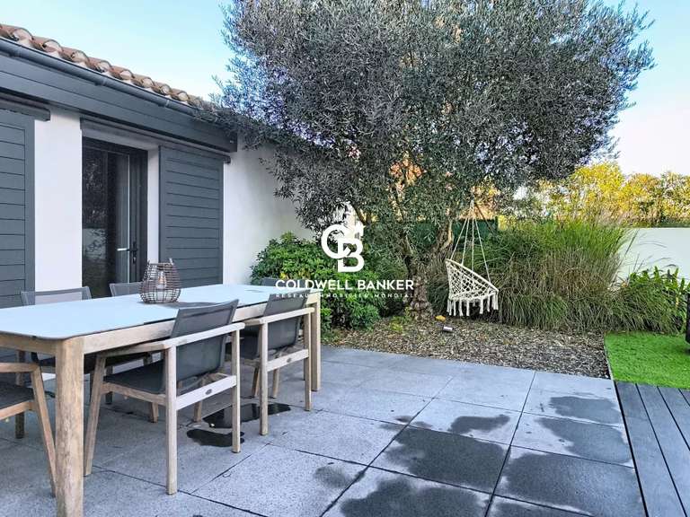 Maison Talmont-Saint-Hilaire - 4 chambres - 189m²