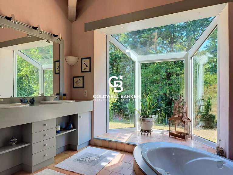 Maison Talmont-Saint-Hilaire - 3 chambres - 167m²