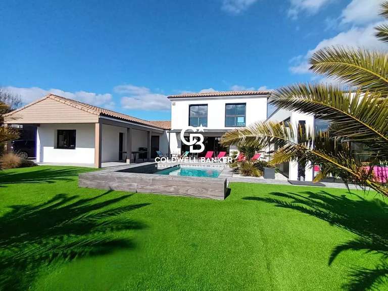 Maison Talmont-Saint-Hilaire - 4 chambres - 178m²