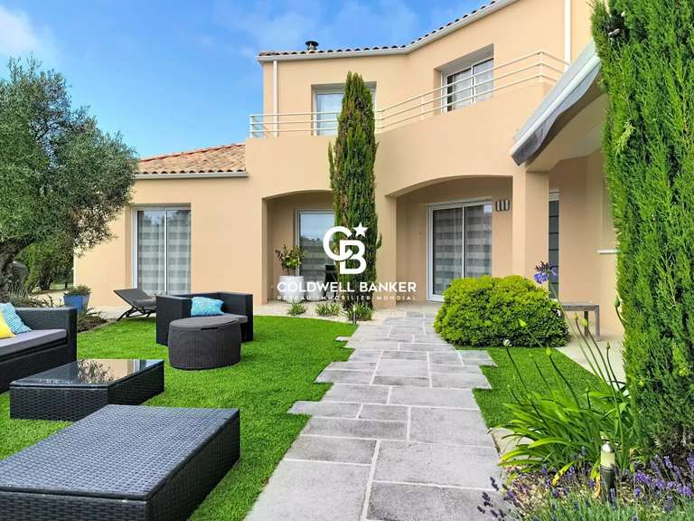 Maison Talmont-Saint-Hilaire - 3 chambres - 134m²