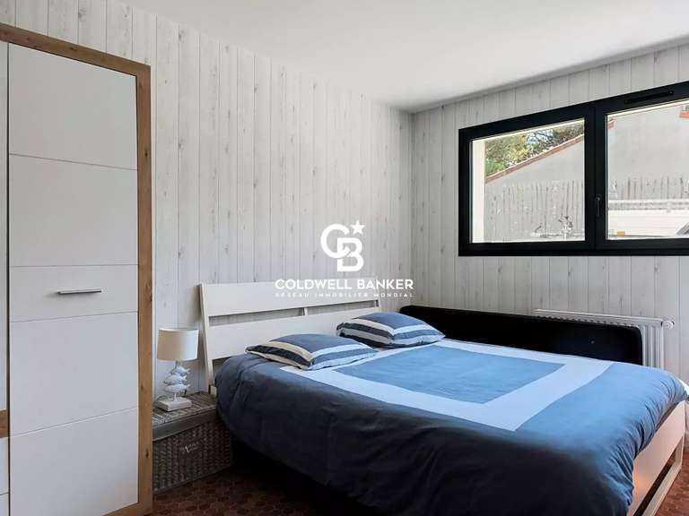 Maison Talmont-Saint-Hilaire - 4 chambres - 214m²