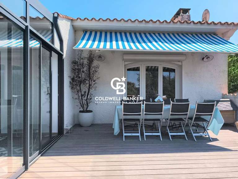 Maison Talmont-Saint-Hilaire - 4 chambres - 214m²