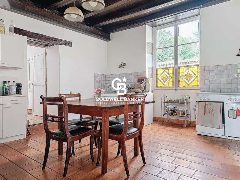 House Talmont-Saint-Hilaire - 12 bedrooms - 700m²