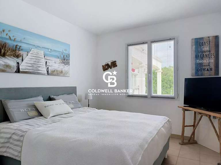 Maison Talmont-Saint-Hilaire - 4 chambres - 214m²