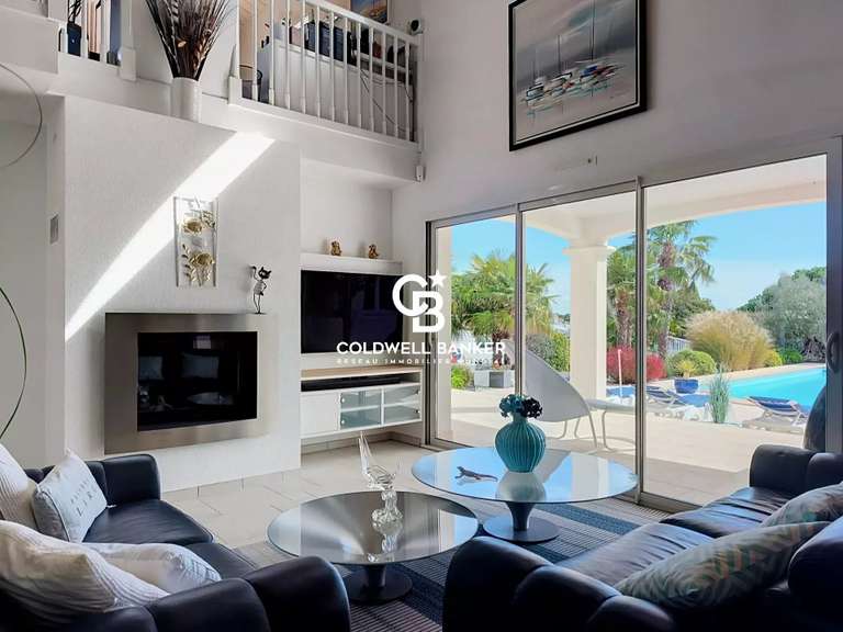 Maison Talmont-Saint-Hilaire - 4 chambres - 214m²