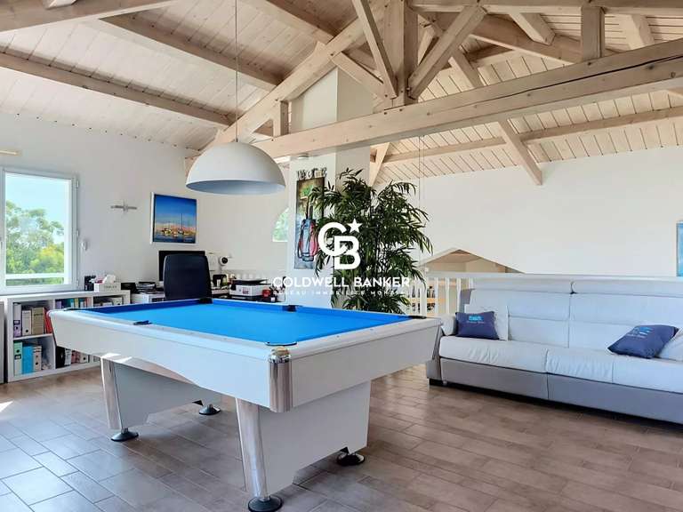 Maison Talmont-Saint-Hilaire - 4 chambres - 214m²