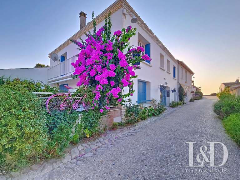 Maison Talmont-sur-Gironde - 4 chambres - 230m²