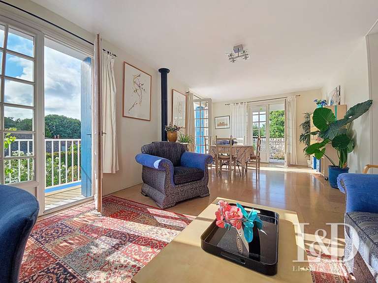 Maison Talmont-sur-Gironde - 4 chambres - 230m²