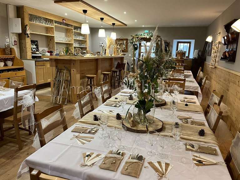 Propriété Taninges - 758m²